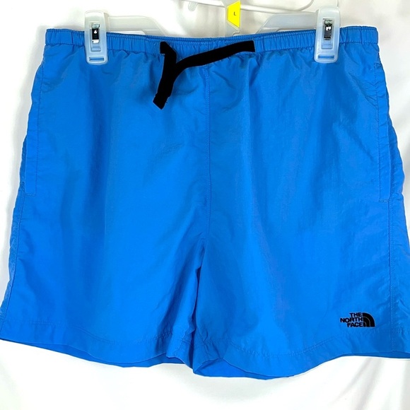 The North Face WOMEN'S belted lined shorts pockets Sz Lg in blue - Picture 4 of 11
